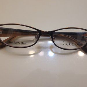 Nicole Miller Eyeglasses - Collection Demure Nutmeg